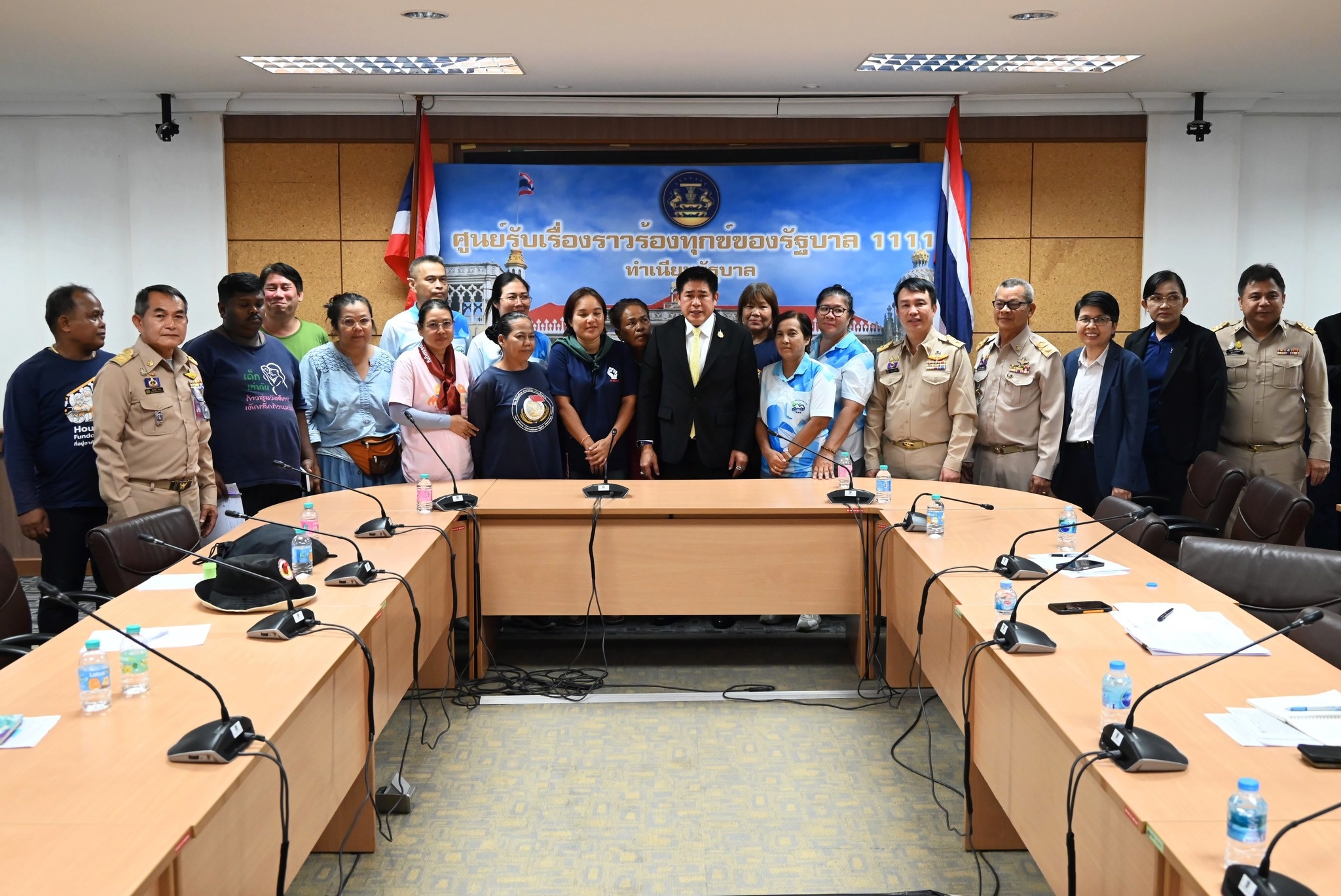 ร้อยเอก ธรรมนัส พรหมเผ่า ... พารามิเตอร์รูปภาพ 1
