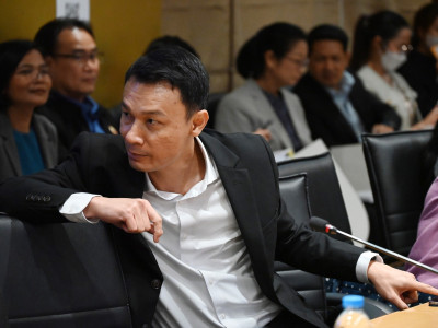 ร้อยเอก ธรรมนัส พรหมเผ่า รองนายกรัฐมนตรี และ รมว.เกษตรฯ ... พารามิเตอร์รูปภาพ 16