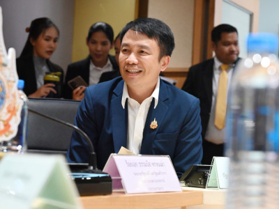 ร้อยเอก ธรรมนัส พรหมเผ่า รองนายกรัฐมนตรี และ รมว.เกษตรฯ ... พารามิเตอร์รูปภาพ 3