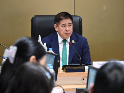 ร้อยเอก ธรรมนัส พรหมเผ่า รองนายกรัฐมนตรี และ รมว.เกษตรฯ ... พารามิเตอร์รูปภาพ 6