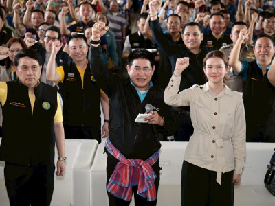 ร้อยเอก ธรรมนัส พรหมเผ่า รองนายกรัฐมนตรี และ รมว.เกษตรฯ ... พารามิเตอร์รูปภาพ 12