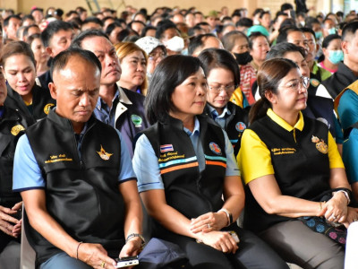 ร้อยเอก ธรรมนัส พรหมเผ่า รองนายกรัฐมนตรี และรมว.เกษตรฯ ... พารามิเตอร์รูปภาพ 6