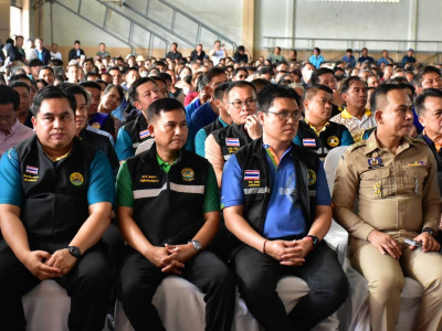 ร้อยเอก ธรรมนัส พรหมเผ่า รองนายกรัฐมนตรี และรมว.เกษตรฯ ... พารามิเตอร์รูปภาพ 8