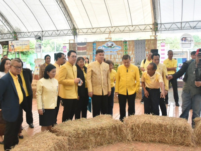 นายวิณะโรจน์ ทรัพย์ส่งสุข ปลัดกระทรวงเกษตรและสหกรณ์ ... พารามิเตอร์รูปภาพ 28