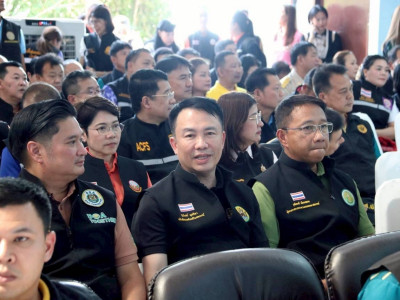 ร้อยเอก ธรรมนัส พรหมเผ่า รองนายกรัฐมนตรี และ รมว.เกษตรฯ ... พารามิเตอร์รูปภาพ 21