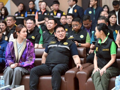 ร้อยเอก ธรรมนัส พรหมเผ่า รองนายกรัฐมนตรี และ รมว.เกษตรฯ ... พารามิเตอร์รูปภาพ 7