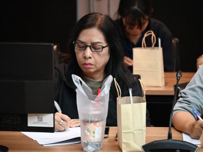 รองอธิบดีกรมส่งเสริมสหกรณ์ ... พารามิเตอร์รูปภาพ 32