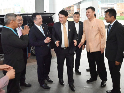 ร้อยเอก ธรรมนัส พรหมเผ่า รองนายกรัฐมนตรี ... พารามิเตอร์รูปภาพ 12