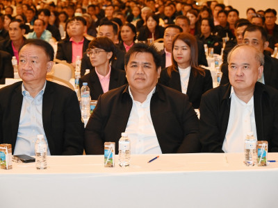 ร้อยเอก ธรรมนัส พรหมเผ่า รองนายกรัฐมนตรี ... พารามิเตอร์รูปภาพ 32