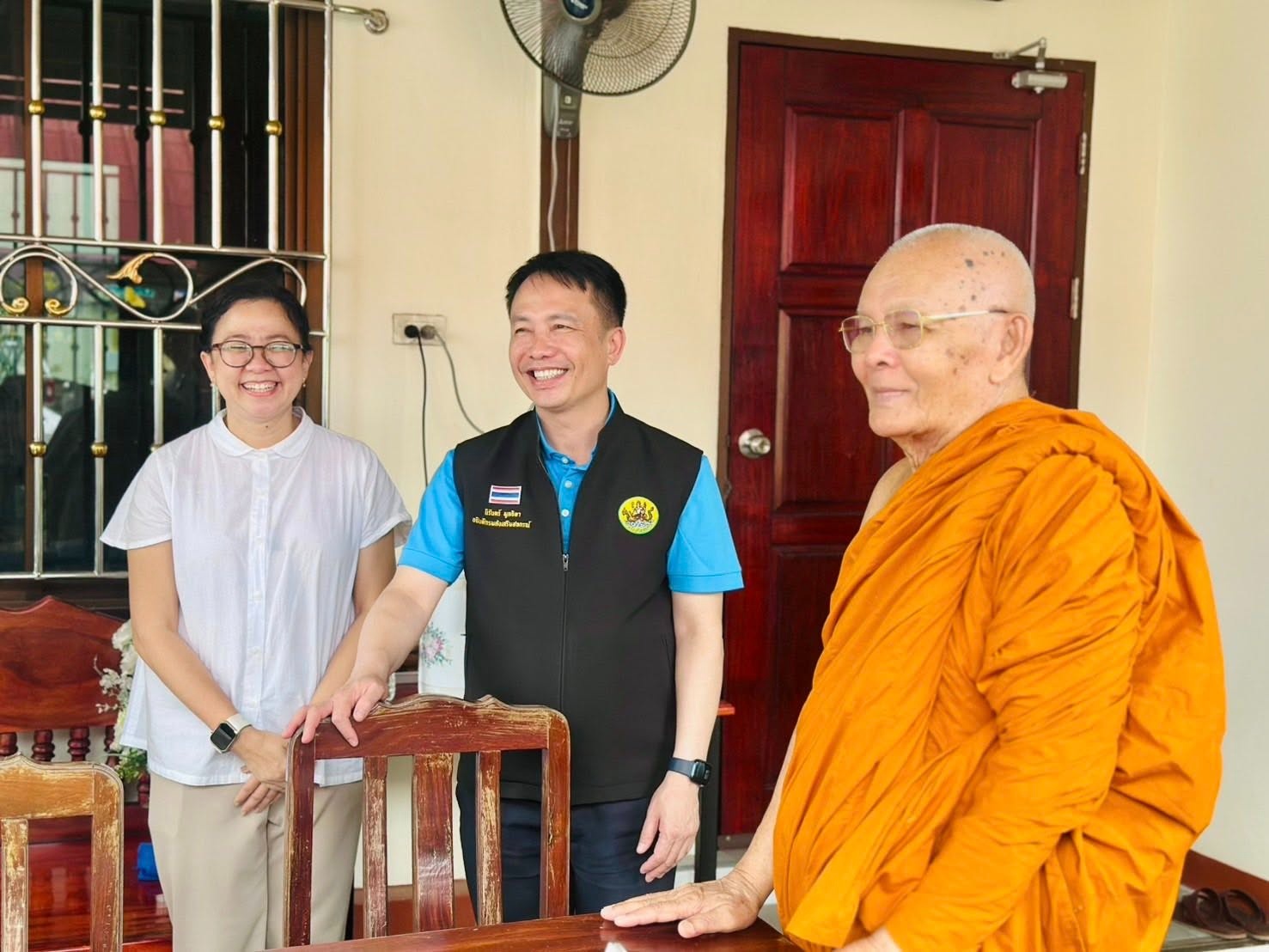 อธิบดีกรมส่งเสริมสหกรณ์ พร้อมด้วย นางสาวอังคณา เพียรพัฒน์ ... พารามิเตอร์รูปภาพ 1