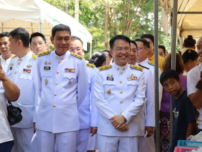ร้อยเอก ธรรมนัส พรหมเผ่า รองนายกรัฐมนตรี ... พารามิเตอร์รูปภาพ 33