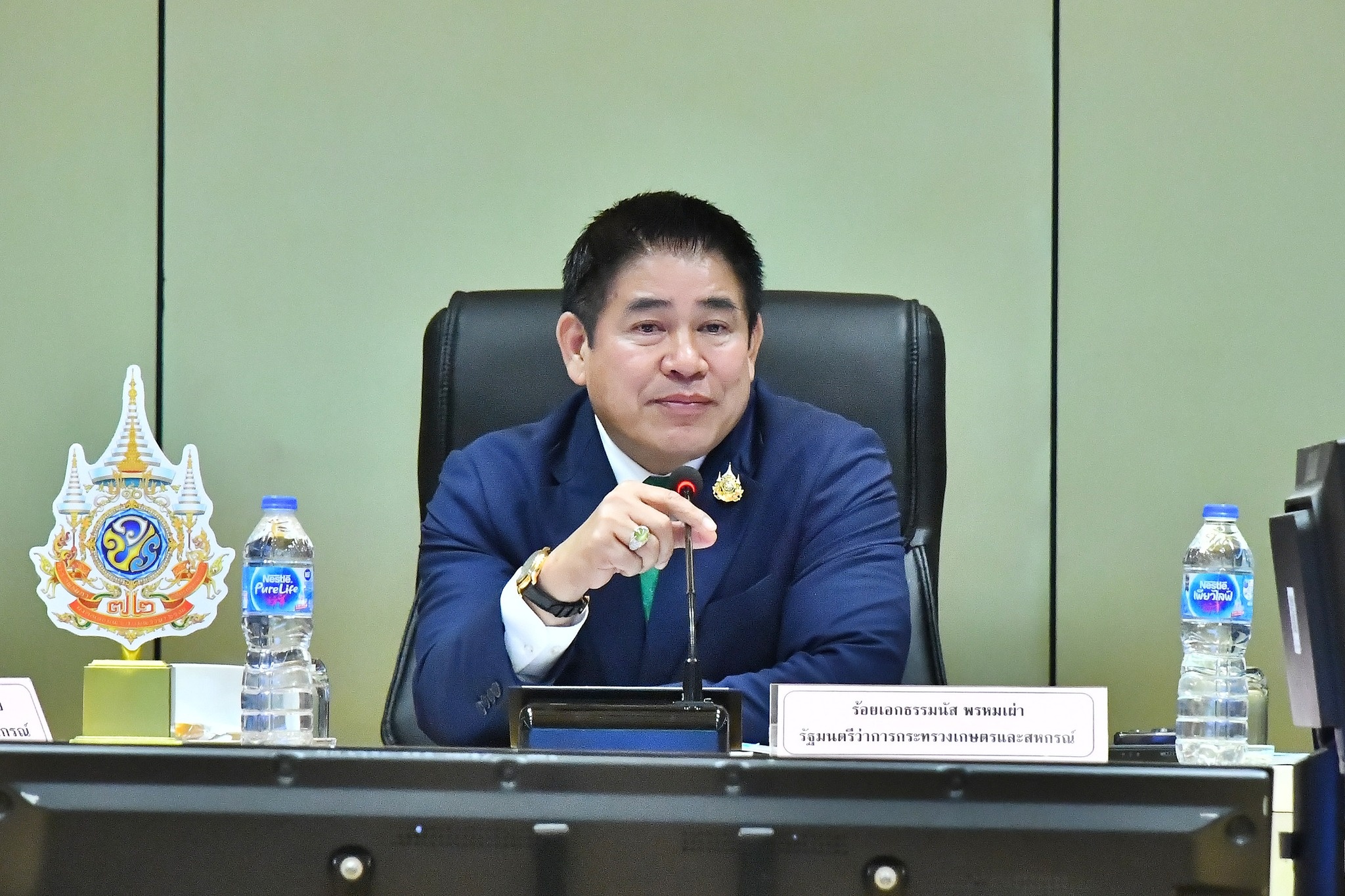 ร้อยเอก ธรรมนัส พรหมเผ่า รองนายกรัฐมนตรี ... พารามิเตอร์รูปภาพ 1