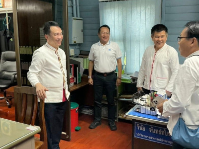 อธิบดีกรมส่งเสริมสหกรณ์ พร้อมด้วย นายศุภธีร์ อยู่วัฒนา ... พารามิเตอร์รูปภาพ 9