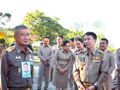 พลเอก เฉลิมชัย สิทธิสาท องคมนตรี ... พารามิเตอร์รูปภาพ 10