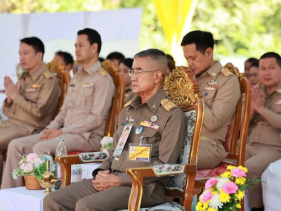 พลเอก เฉลิมชัย สิทธิสาท องคมนตรี ... พารามิเตอร์รูปภาพ 11
