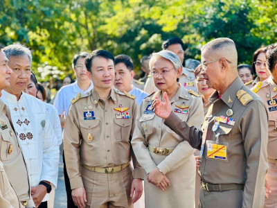 พลเอก เฉลิมชัย สิทธิสาท องคมนตรี ... พารามิเตอร์รูปภาพ 3