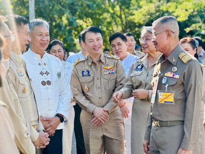 พลเอก เฉลิมชัย สิทธิสาท องคมนตรี ... พารามิเตอร์รูปภาพ 4