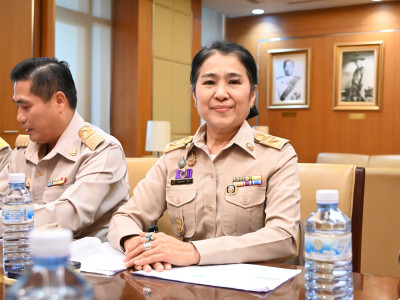 อธิบดีกรมส่งเสริมสหกรณ์ ได้รับอนุญาตให้เข้าประชุมหารือกับ ... พารามิเตอร์รูปภาพ 13