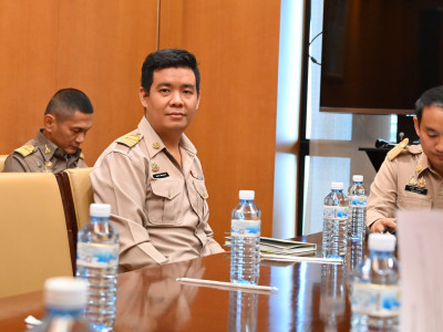 อธิบดีกรมส่งเสริมสหกรณ์ ได้รับอนุญาตให้เข้าประชุมหารือกับ ... พารามิเตอร์รูปภาพ 16