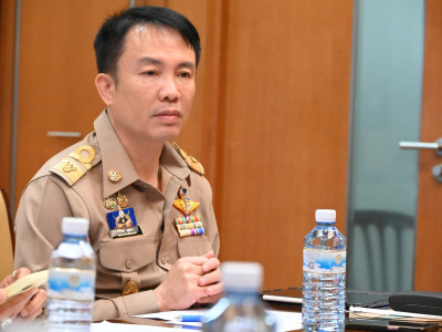 อธิบดีกรมส่งเสริมสหกรณ์ ได้รับอนุญาตให้เข้าประชุมหารือกับ ... พารามิเตอร์รูปภาพ 8