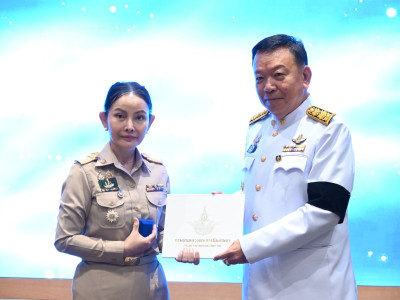 รองอธิบดีกรมส่งเสริมสหกรณ์ เข้าร่วมพิธีรับมอบปีกฝนหลวงพิเศษ ... พารามิเตอร์รูปภาพ 24