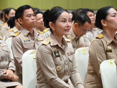 รองอธิบดีกรมส่งเสริมสหกรณ์ เข้าร่วมพิธีรับมอบปีกฝนหลวงพิเศษ ... พารามิเตอร์รูปภาพ 37