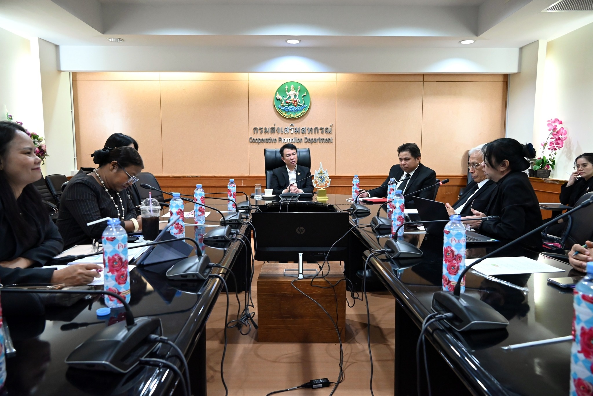 อธิบดีกรมส่งเสริมสหกรณ์ ให้การต้อนรับ ... พารามิเตอร์รูปภาพ 1