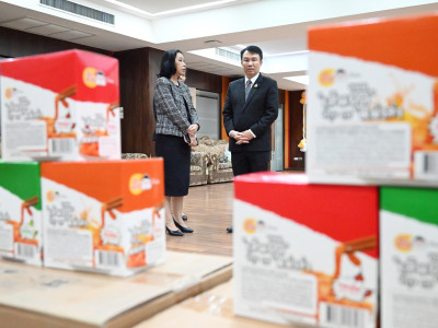 อธิบดีกรมส่งเสริมสหกรณ์ รับมอบสิ่งของ ... พารามิเตอร์รูปภาพ 3