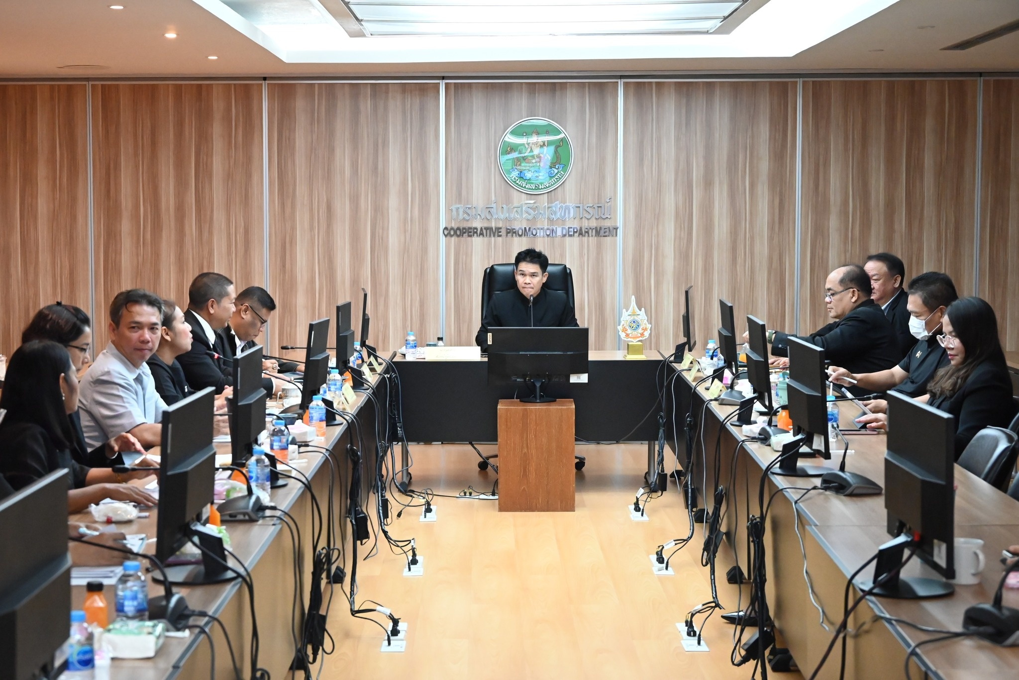 นายสมศักดิ์ กรีธาธร หัวหน้าผู้ตรวจราชการกรม ... พารามิเตอร์รูปภาพ 1