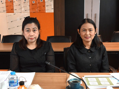 นายสมศักดิ์ กรีธาธร หัวหน้าผู้ตรวจราชการกรม ... พารามิเตอร์รูปภาพ 12