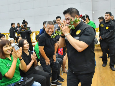 ร้อยเอก ธรรมนัส พรหมเผ่า รองนายกรัฐมนตรี ... พารามิเตอร์รูปภาพ 8