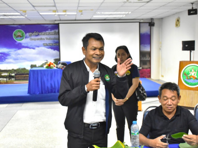 รองอธิบดีกรมส่งเสริมสหกรณ์ พร้อมด้วย นางสุชาดา เคนพิทักษ์ ... พารามิเตอร์รูปภาพ 1