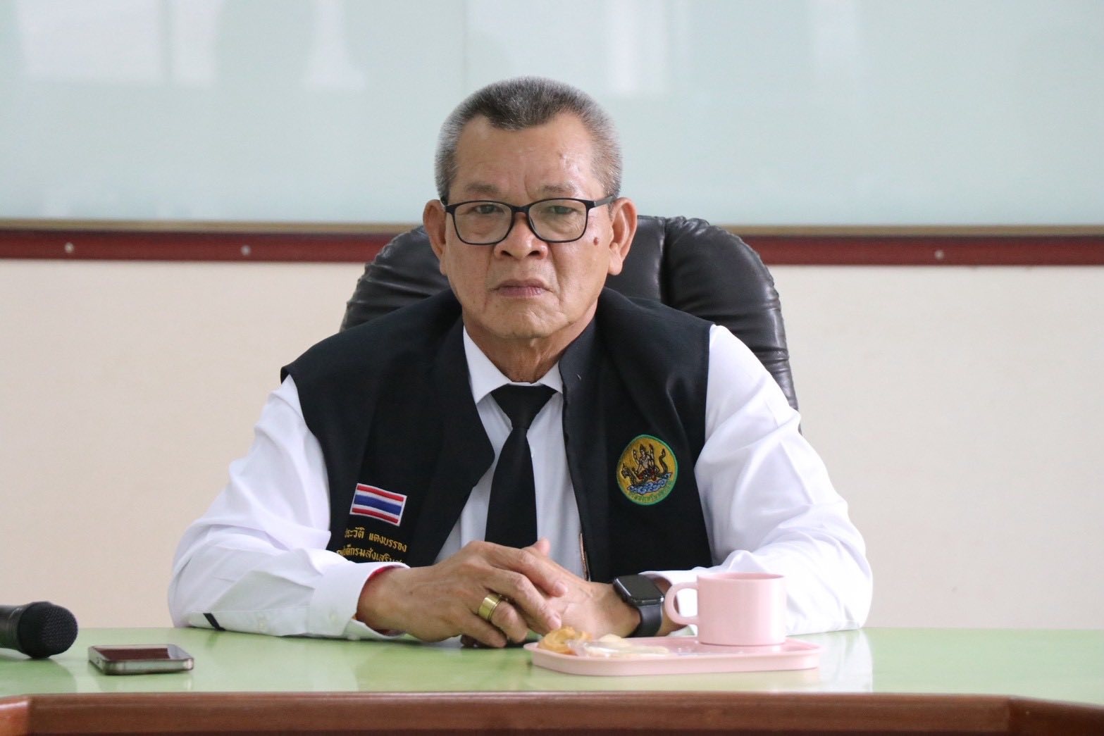 รองอธิบดีกรมส่งเสริมสหกรณ์ ... พารามิเตอร์รูปภาพ 1