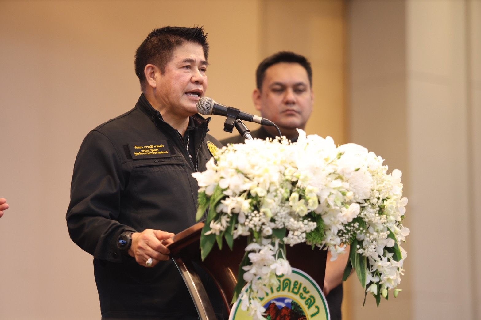 รองอธิบดีกรมส่งเสริมสหกรณ์และเจ้าหน้าที่สำนักงานสหกรณ์จังหวัดยะลา ร่วมให้การต้อนรับ ร้อยเอก ธรรมนัส พรหมเผ่า รองนายกรัฐมนตรี และรัฐมนตรีว่าการกระทรวงเกษตรและสหกรณ์ ในการลงพื้นที่ตรวจราชการจังหวัดยะลา ... พารามิเตอร์รูปภาพ 1