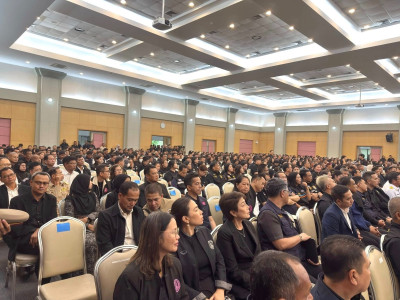 รองอธิบดีกรมส่งเสริมสหกรณ์และเจ้าหน้าที่สำนักงานสหกรณ์จังหวัดยะลา ร่วมให้การต้อนรับ ร้อยเอก ธรรมนัส พรหมเผ่า รองนายกรัฐมนตรี และรัฐมนตรีว่าการกระทรวงเกษตรและสหกรณ์ ในการลงพื้นที่ตรวจราชการจังหวัดยะลา ... พารามิเตอร์รูปภาพ 16