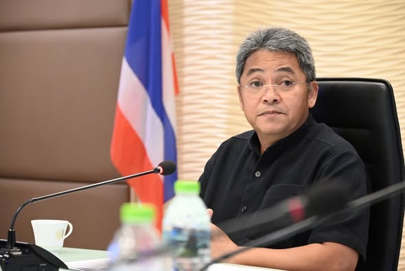 นายอภัย สุทธิสังข์ รองปลัดกระทรวงเกษตรและสหกรณ์ ... พารามิเตอร์รูปภาพ 1