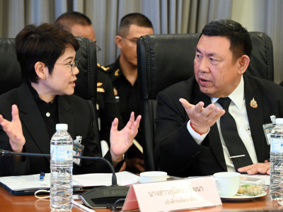 อธิบดีกรมส่งเสริมสหกรณ์ ให้สัมภาษณ์ ในประเด็น ... พารามิเตอร์รูปภาพ 26