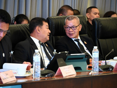 นายโสภณ ซารัมย์ รองนายกรัฐมนตรี ... พารามิเตอร์รูปภาพ 22