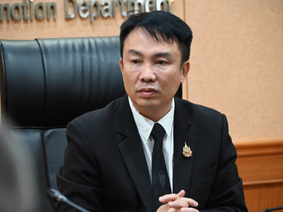 อธิบดีกรมส่งเสริมสหกรณ์ ให้การต้อนรับ รองศาสตราจารย์พิเศษ ... พารามิเตอร์รูปภาพ 2