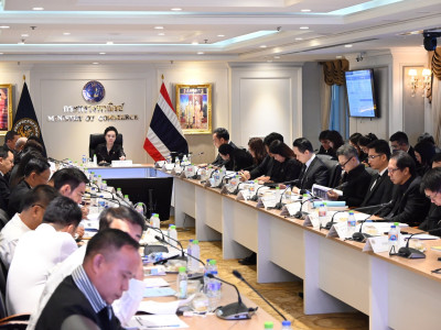 นางศุภจี สุธรรมพันธุ์ รัฐมนตรีว่าการกระทรวงพาณิชย์ ... พารามิเตอร์รูปภาพ 10