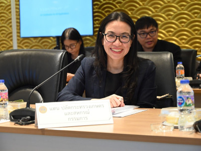 นางศุภจี สุธรรมพันธุ์ รัฐมนตรีว่าการกระทรวงพาณิชย์ ... พารามิเตอร์รูปภาพ 21