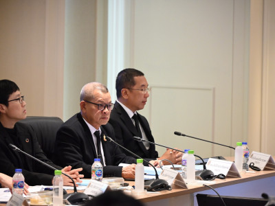 นางศุภจี สุธรรมพันธุ์ รัฐมนตรีว่าการกระทรวงพาณิชย์ ... พารามิเตอร์รูปภาพ 5