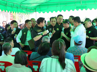 อธิบดีกรมส่งเสริมสหกรณ์ ร่วมติดตาม ร้อยเอก ธรรมนัส พรหมเผ่า ... พารามิเตอร์รูปภาพ 3