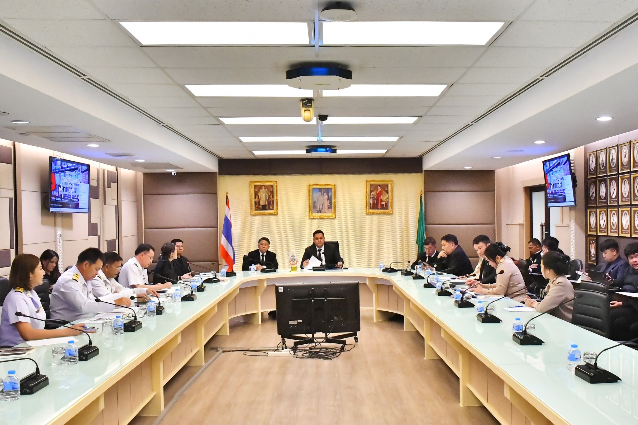 นายอามินทร์ มะยูโซ๊ะ ... พารามิเตอร์รูปภาพ 1