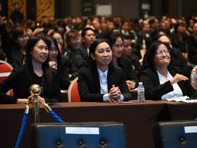 รองอธิบดีกรมส่งเสริมสหกรณ์ เข้าร่วมเวทีเสวนา ... พารามิเตอร์รูปภาพ 31