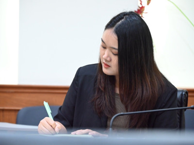 อธิบดีกรมส่งเสริมสหกรณ์ ให้สัมภาษณ์ ในประเด็น ... พารามิเตอร์รูปภาพ 12