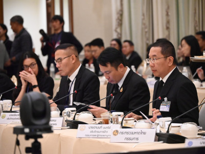 นายอนุทิน ชาญวีรกูล นายกรัฐมนตรี ... พารามิเตอร์รูปภาพ 11