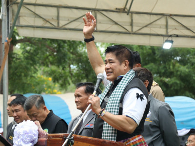 อธิบดีกรมส่งเสริมสหกรณ์ วมติดตาม ร้อยเอก ธรรมนัส พรหมเผ่า ... พารามิเตอร์รูปภาพ 10