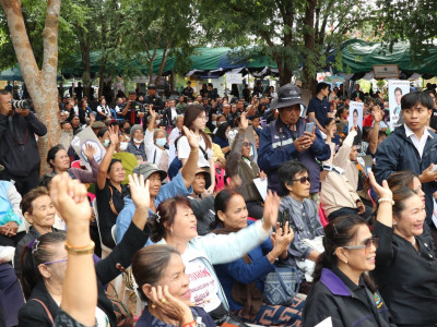 อธิบดีกรมส่งเสริมสหกรณ์ วมติดตาม ร้อยเอก ธรรมนัส พรหมเผ่า ... พารามิเตอร์รูปภาพ 11