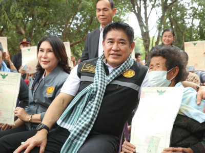 อธิบดีกรมส่งเสริมสหกรณ์ วมติดตาม ร้อยเอก ธรรมนัส พรหมเผ่า ... พารามิเตอร์รูปภาพ 31